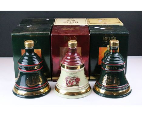 Six Bottles of Bells Old Scotch Whisky Christmas Bell decanters, full contents, all boxed, 70cl. Years 1993, 1994, 1995, 1996
