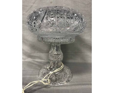 LARGE CRYSTAL MUSHROOM LAMP AND A CRYSTAL VASE