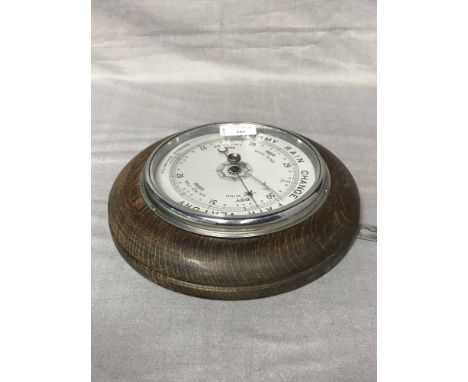 CIRCULAR WALL BAROMETER