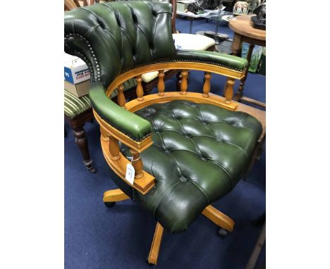 BUTTON BACK DESK CHAIR