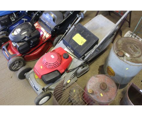 A Honda HRB423 petrol self propelled rotary garden lawnmower 