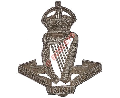 Royal Irish Regiment Boer War Officer’s 1902 hallmarked silver cap badge. A fine die-cast example by J & Co (Joseph Jennens &