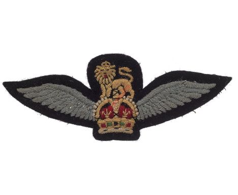 WW2 1st Glider Pilot cloth Wings / Army Flying Badge. A good large flat example. Yellow and red Royal Crest flanked by light 