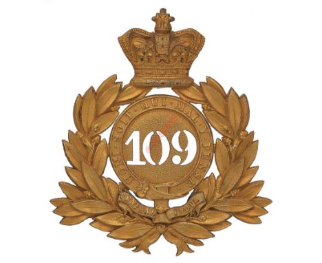 Badge. Indian Army. 109th (Bombay Infantry) Victorian Officer’s shako plate circa 1869-78.  A very fine and scarce gilt die-s
