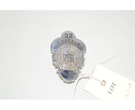 A first half 20th Century American Fire Department Captain's badge, numbered '32' and inscribed around 'Town of Reading', Mas