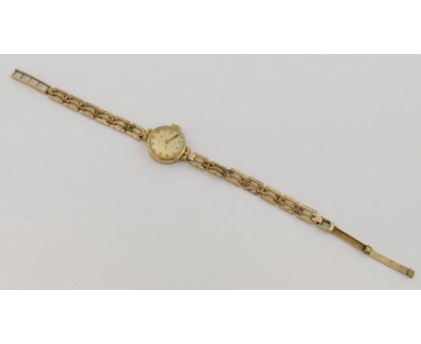 A ladies Rotary 9 carat gold bracelet watch, with gate link bracelet, Birmingham 1967, 8.2g gross (without movement)CONDITION