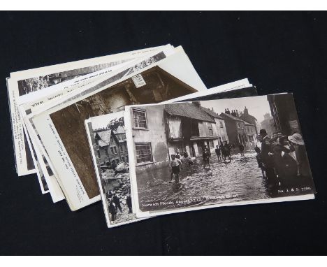 Disasters, crashes, floods, fires, etc R/P's & better noted (approx 23 cards)