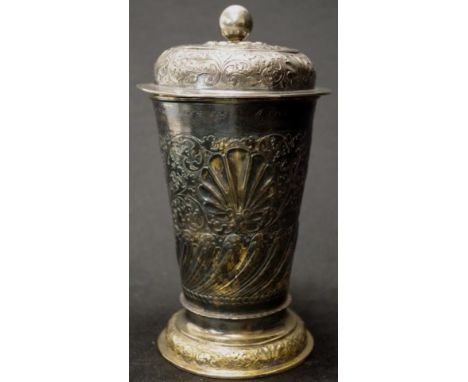 Victorian Elkington silver plate covered cup Victorian reproductio, decorated with shells and leaf forms, decorated with shel