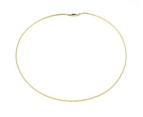 18ct yellow gold omega chain necklace marked 750 to lobster clasp. Approx inside dia 14cm, 4 grams