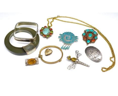 Antique, silver and costume jewellery group includes a silver dragonfly brooch, turquoise and silver Mexican brooch, unmarked