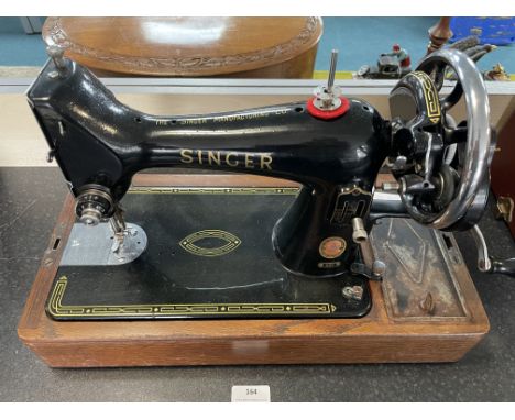 Singer 99K Manual Sewing Machine 