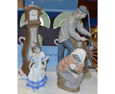 4 LLADRO &amp; NAO ORNAMENTS     