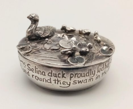 A Vintage White-Metal Pill Box with Ornate Swan and Cygnet Lid Decoration. 4.5 x 3cm. 70g. 