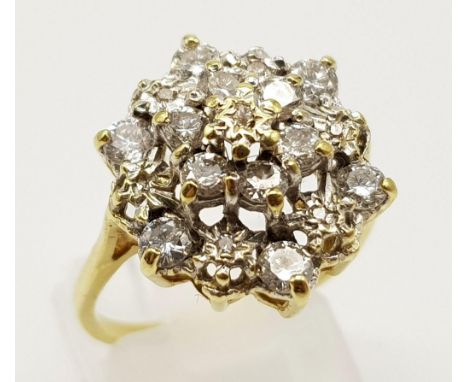 A Vintage 18K Yellow Gold Diamond Cluster Ring. 0.55ct.Size N. 4.4g. 