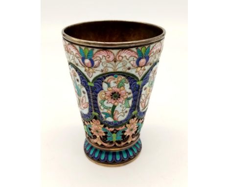 An antique Russian solid silver cup with wonderful enamel design. Height: 9 cm, weight; 153 g. 