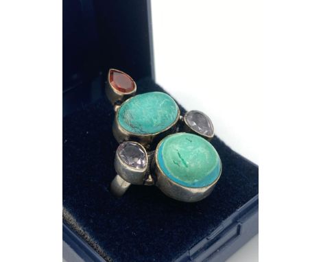 Vintage 1960s SILVER large multi stone ring having various shaped stones individually mounted to top.Size P 1/2. 