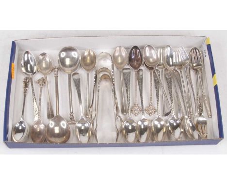 A collection of loose silver flatware, to include a matched pair of George V silver seal-top spoons, maker Thomas Bradbury &a