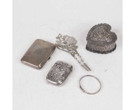 An Art Nouveau sterling silver vesta, of rounded rectangular form, embossed with a lady within flowers, stamped sterling; tog