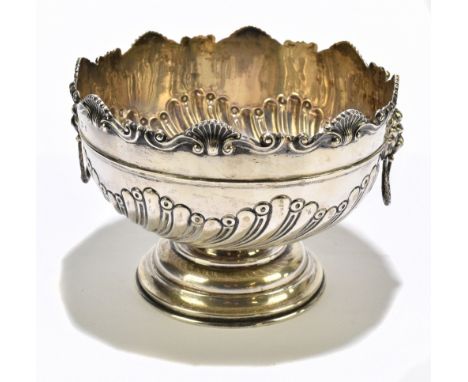 BARKER BROTHERS; a hallmarked silver rose bowl, with twin handles and demi-spiral fluted detailing, Birmingham 1900, 17ozt / 