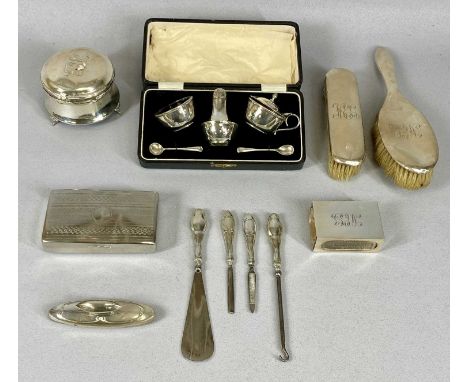 SMALL SILVER & WHITE METAL COLLECTION, comprising a five piece cased table condiments set, Birmingham 1928-1930, Jospeh Glost