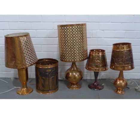 Collection of vintage copper lamp bases with shades and a waste paper bin etc (5)