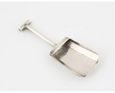 Georgie III novelty silver caddy spoon with scoop bowl and shovel/spade form handle. Birmingham 1808Condition Report:  The si