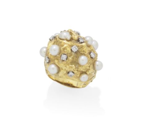 DAVID WEBB: JOAN COLLINS' CULTURED PEARL AND DIAMOND ENGAGEMENT RING FROM WARREN BEATTY, CIRCA 1960The textured bombé mount e