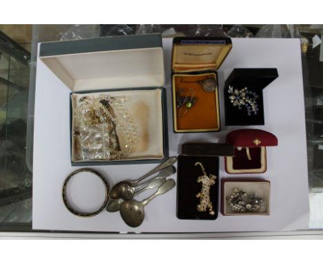 A pair of silver amethyst and marcasite drop earrings, a pair of lotus pearls with 9ct gold, gold mounts, a Leopard brooch, a