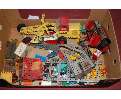 A qty of mixed tinplate diecast and Meccano models to inc. American release tinplate tractor with rubber tracks