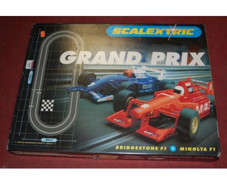 A Scalextric Grand Prix Formula 1 starter set, appears as issued 