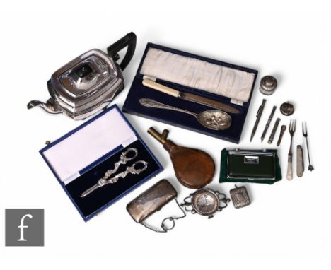 A parcel lot of assorted hallmarked silver and other items to include a silver teapot, evening purse, slide pencils, total we