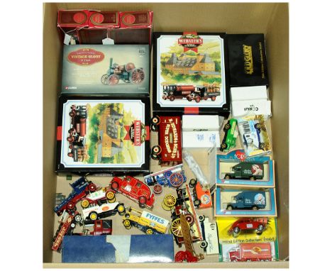A mixed group boxed &amp; unboxed models including manufacturers such as Dinky, Corgi, Lledo, Matchbox and similar. See photo