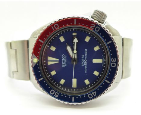 A Seiko automatic sports divers wristwatch, button a/f 