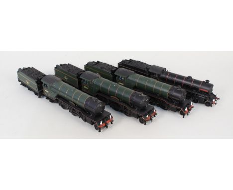 Four Bachmann 00 gauge locos and tenders, 61026, 60800, 60964 and 60847