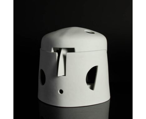 Skulptur HELM MIT INNENLEBEN farbig, Wolfgang Bier (1933-1998)Limitiert: Stück 17 von 30 Original Zertifikat inkl. PROVENIENZ