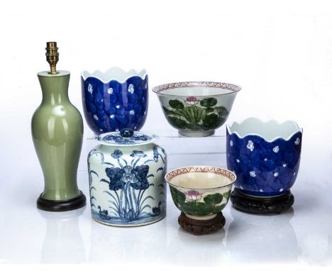 Group of piecesChinese and Japaneseto include a Chinese cylindrical jar and cover painted with lotus, lilies and ducks, 20cm 