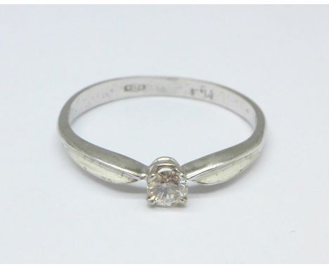 An 18ct white gold and diamond solitaire ring, 2.1g, Q