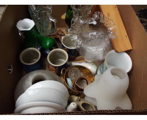 Mixed box to include lamp shades