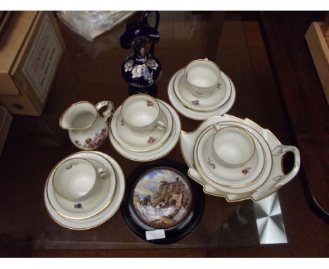 Part tea service together with a pratt ware lid