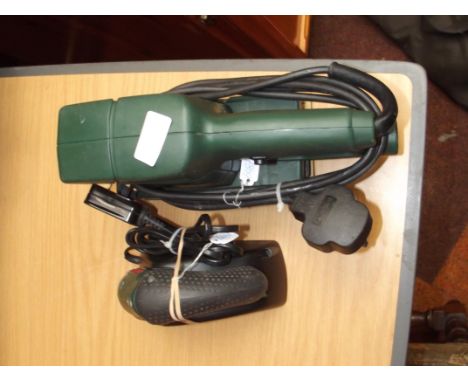 Bosch sander and a Bosch screw driver