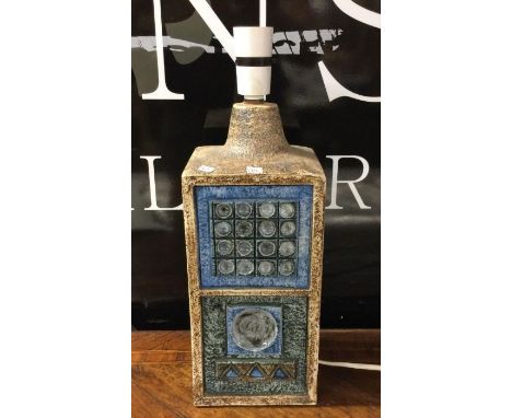 A large Troika lamp base. Signed to base. Est. £50 - £80.