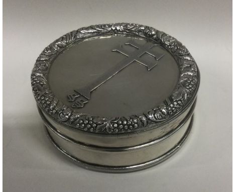 EXETER: A rare silver travelling snuff box with chased border. 1827. By John Fowler. Approx. 264 grams. Est. £800 - £1200.