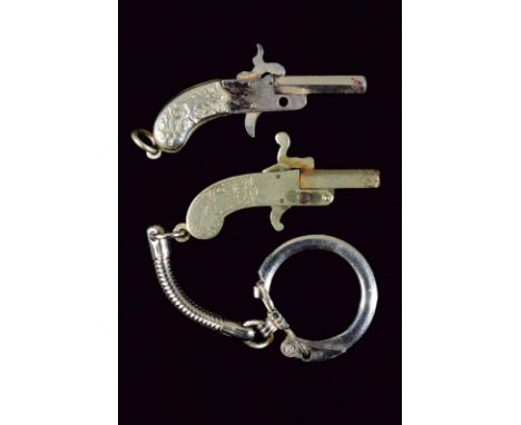 dating: 20th Century provenance: Europe, Working, the sides of the butt are engraved, depicting a hare and a deer, the other 