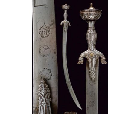 dating: First half of the 19th Century provenance: India, Beautiful curved, single-and-false-edged blade, probably made of da