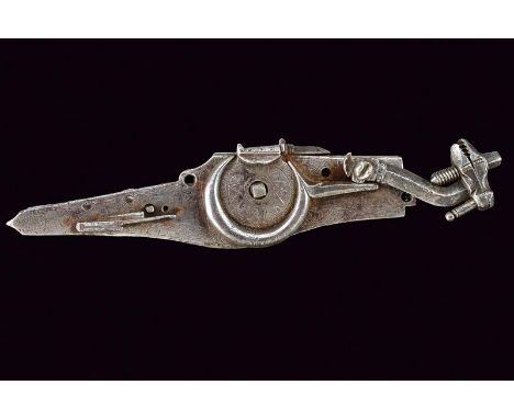 dating: First half of the 16th Century provenance: Europe, Flat plate, of elongated shape with remains of frames engraved wit