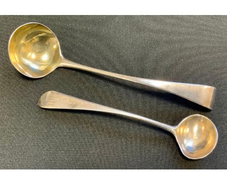 A George III silver sauce ladle, Peter &amp; Ann Bateman, London 1793;  a salt spoon London 1793, 23,4g gross (2) 