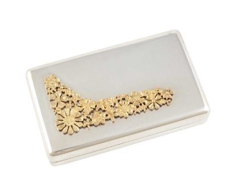 By Stuart Devlin, a modern parcel-gilt silver box, London 1979, rounded rectangular form, the hinged cover applied with a sil