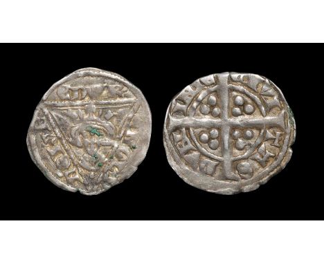 1279-1302 AD. Class IVc. Obv: facing bust with pellet below in triangle with EDWR' ANGL' DNS HYB legend. Rev: long cross and 