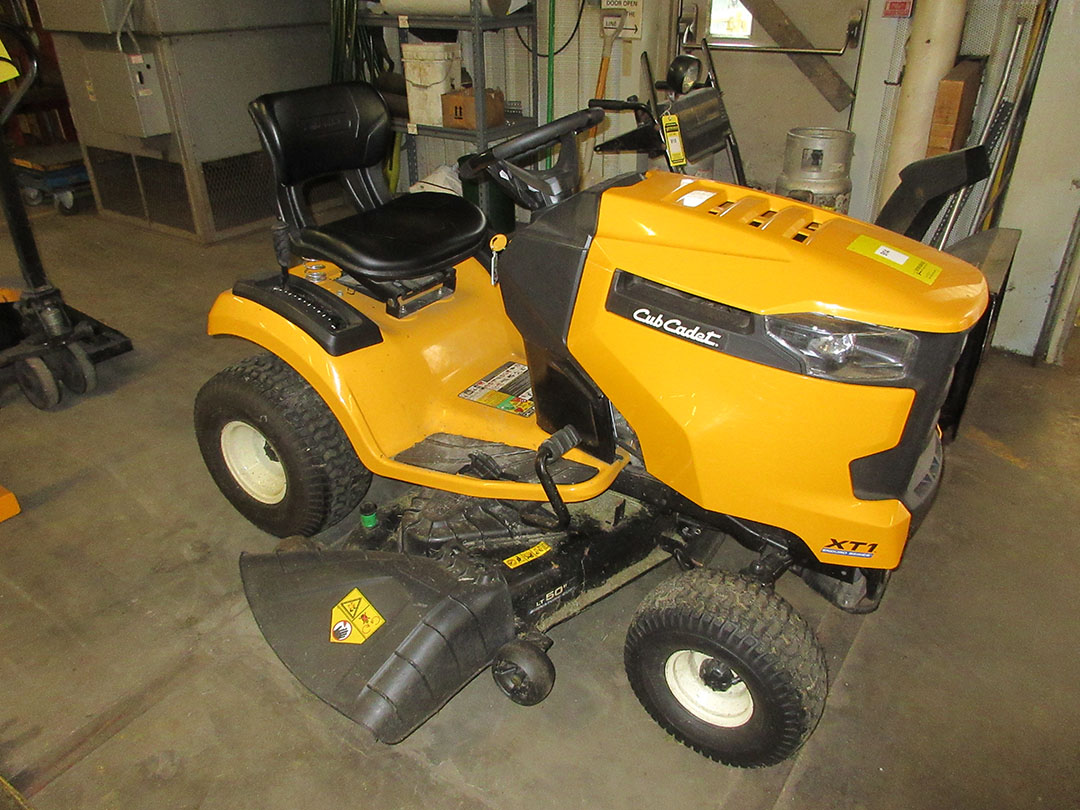 2016 CUB CADET 50