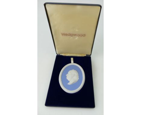 Wedgwood blue jasper portrait medallion of Dr Samuel Johnson, circa 1961. Boxed. 11cm